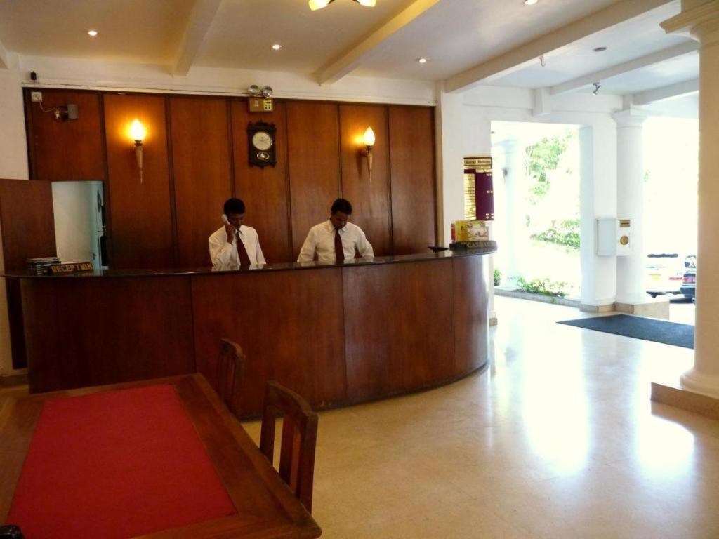 Hotel Suisse Kandy Eksteriør billede