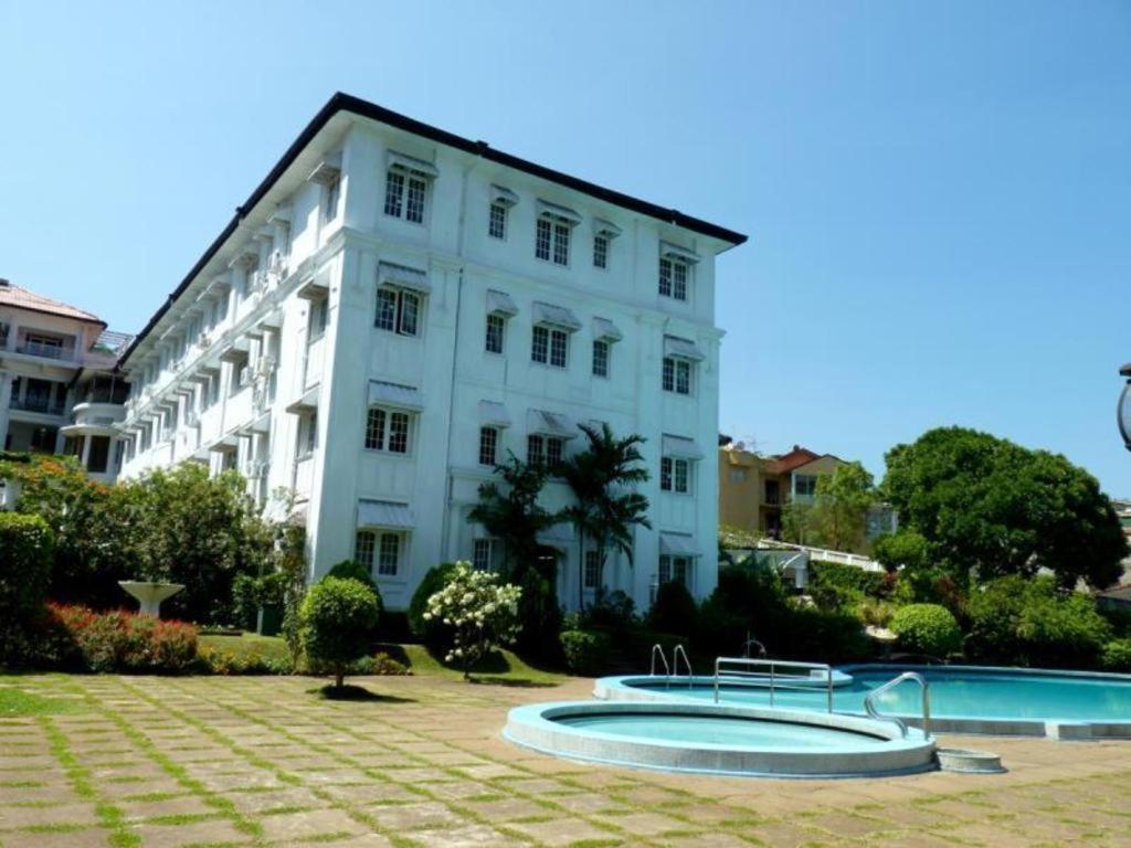 Hotel Suisse Kandy Eksteriør billede